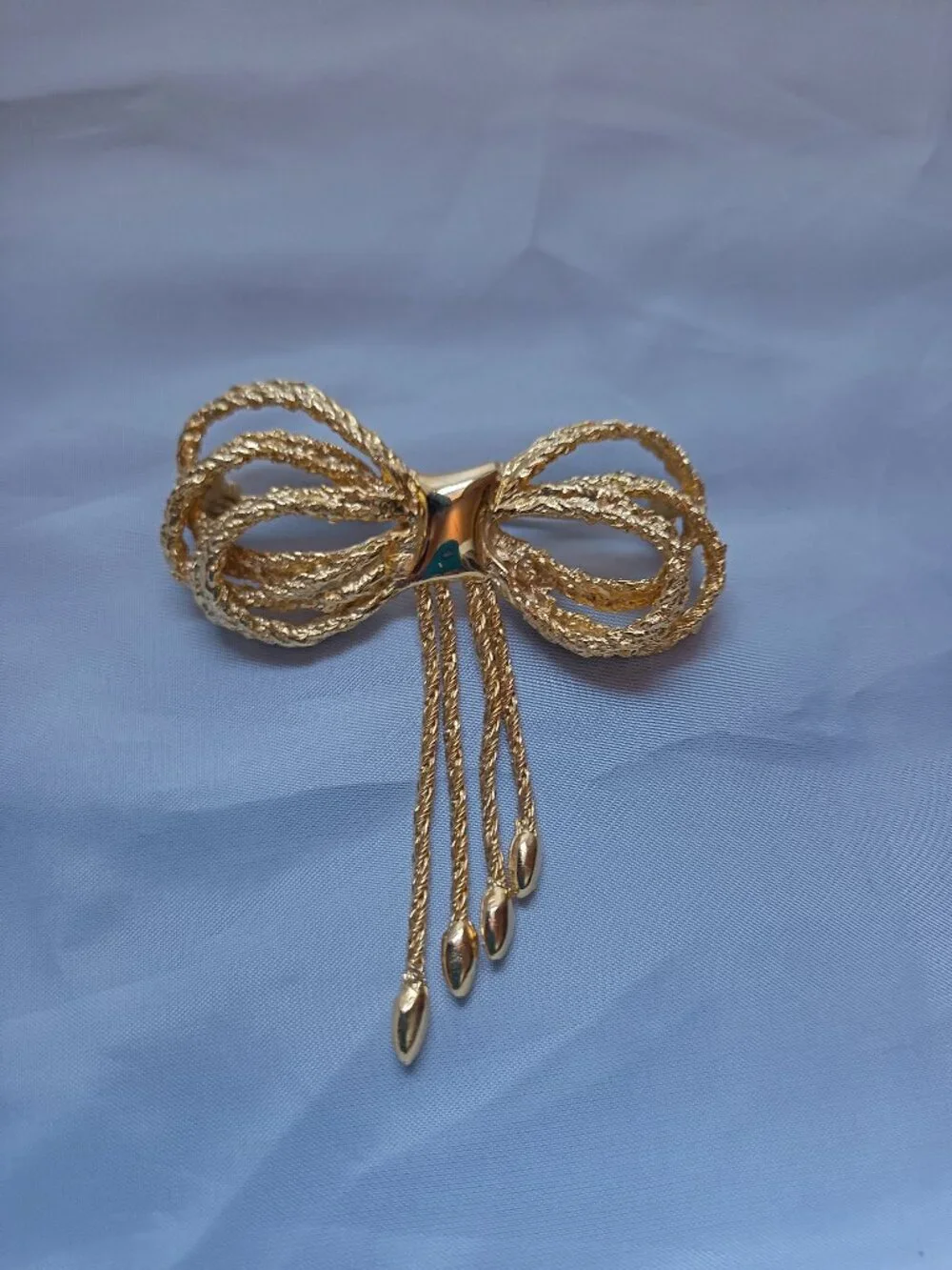 Ribbon Bow Brooch